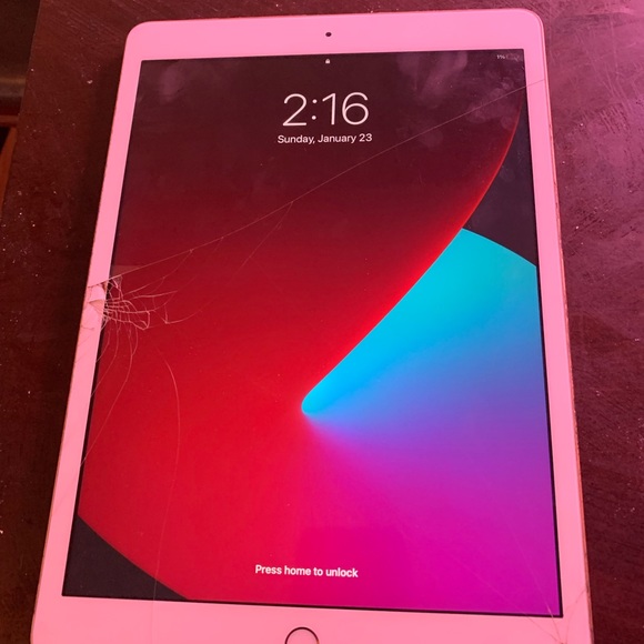 Apple iPad a2270 8th Gen cracked screen doesn’t charge parts only free shipping